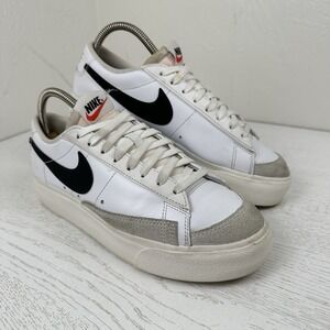 Nike‎ Blazer Low Platform Women's 9 White/Black Sneaker Shoes DJ0292-101